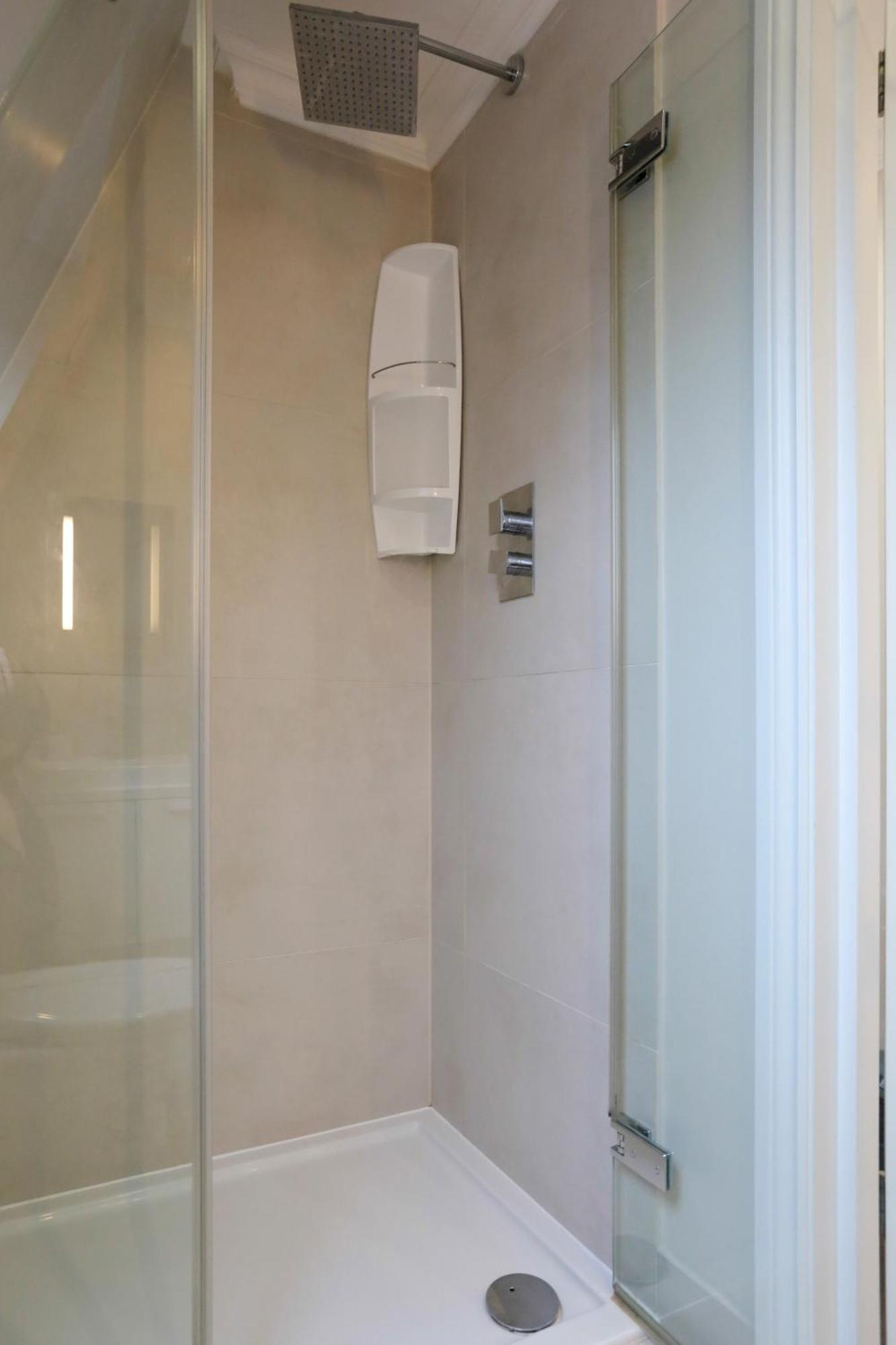Madison Hill - White Hill House 5 - 3 Bedroom Flat London Luaran gambar